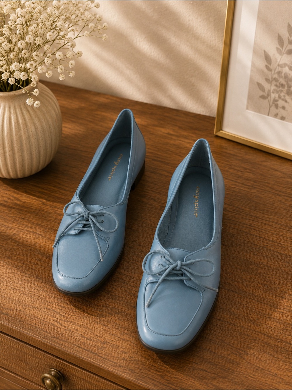 Easy Spirit Women's Slate Blue Leather Lace-Up Flats